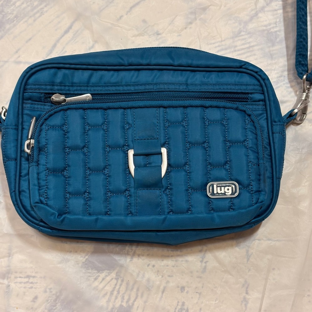 Lug Carousel Crossbody Bag Womens Small Teal Blue Good Quilted Travel Pouch